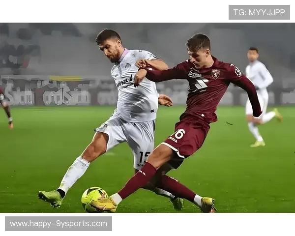 维罗纳俱乐部备战新赛季转会动向与战术调整全解析及未来战略展望