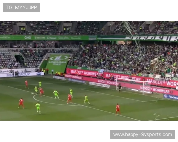 德甲联赛最新动态：拜仁慕尼黑再度强势夺冠，多队竞逐欧战席位形势激烈